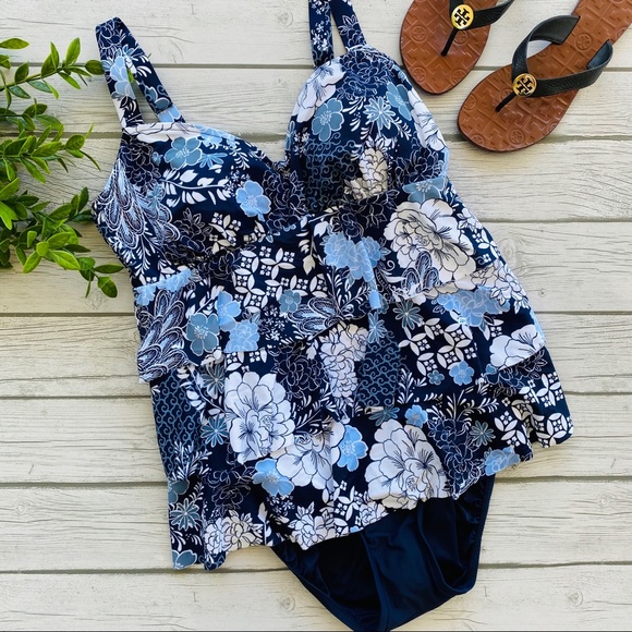 swimsuit with bust support and tummy control
